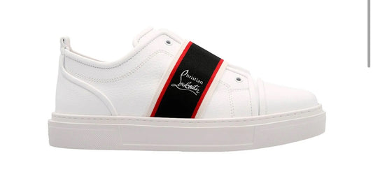 Sneaker Christian Louboutin
Adolescenza en blanco