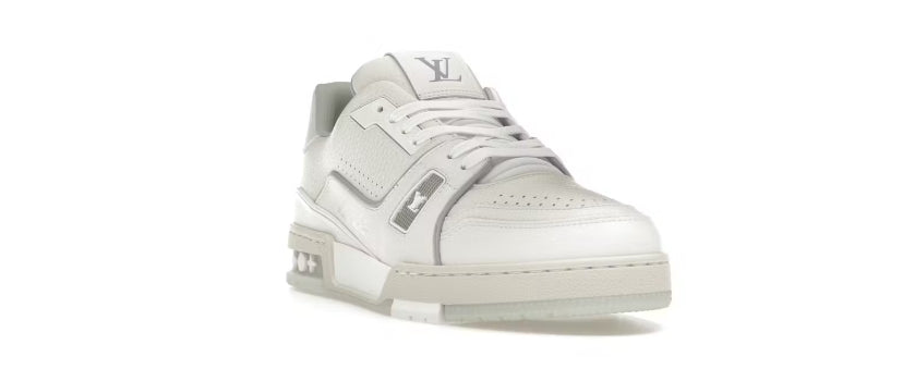 Louis Vuitton Zapatillas Blanco
Gris Signature