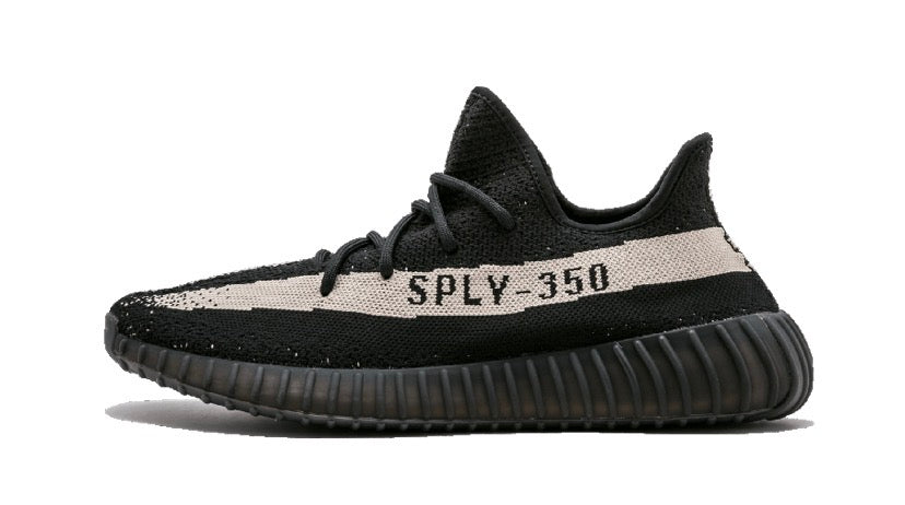 Yeezy Boost 350 V2 Shoes Oreo