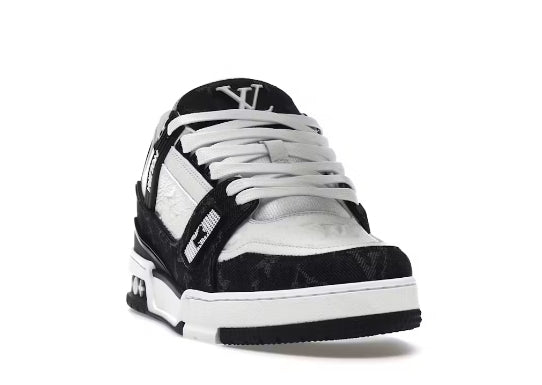 Louis Vuitton LV Trainer en blanco y negro