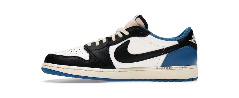 Jordan 1 Retro Low OG SP Fragment x
Travis Scott