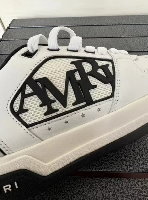 AMIRI Clásico Bajo Blanco Negro