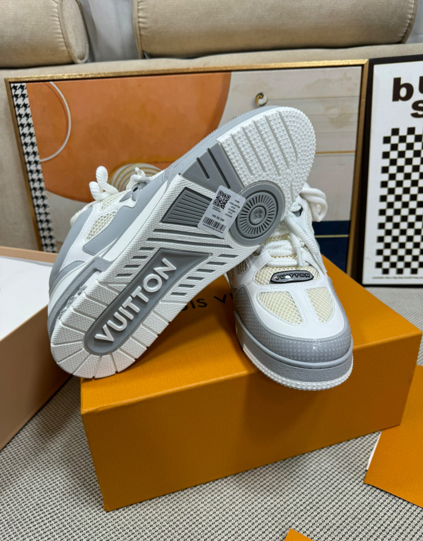 Louis Vuitton LV Skate Gris