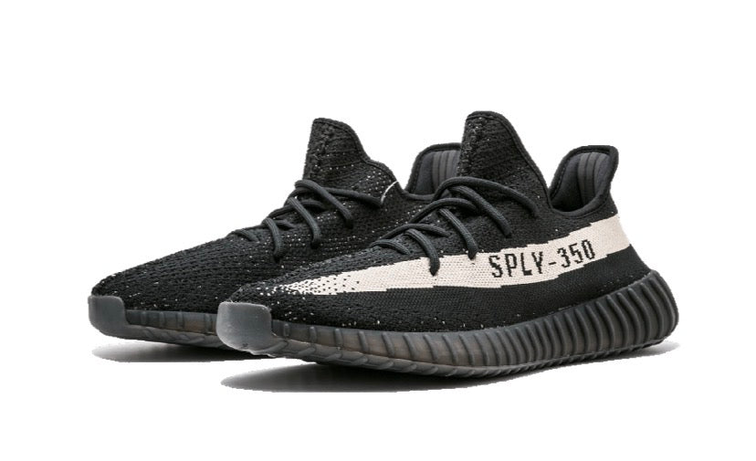 Yeezy Boost 350 V2 Shoes Oreo